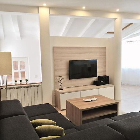 Apartment Julija 沃迪切 外观 照片