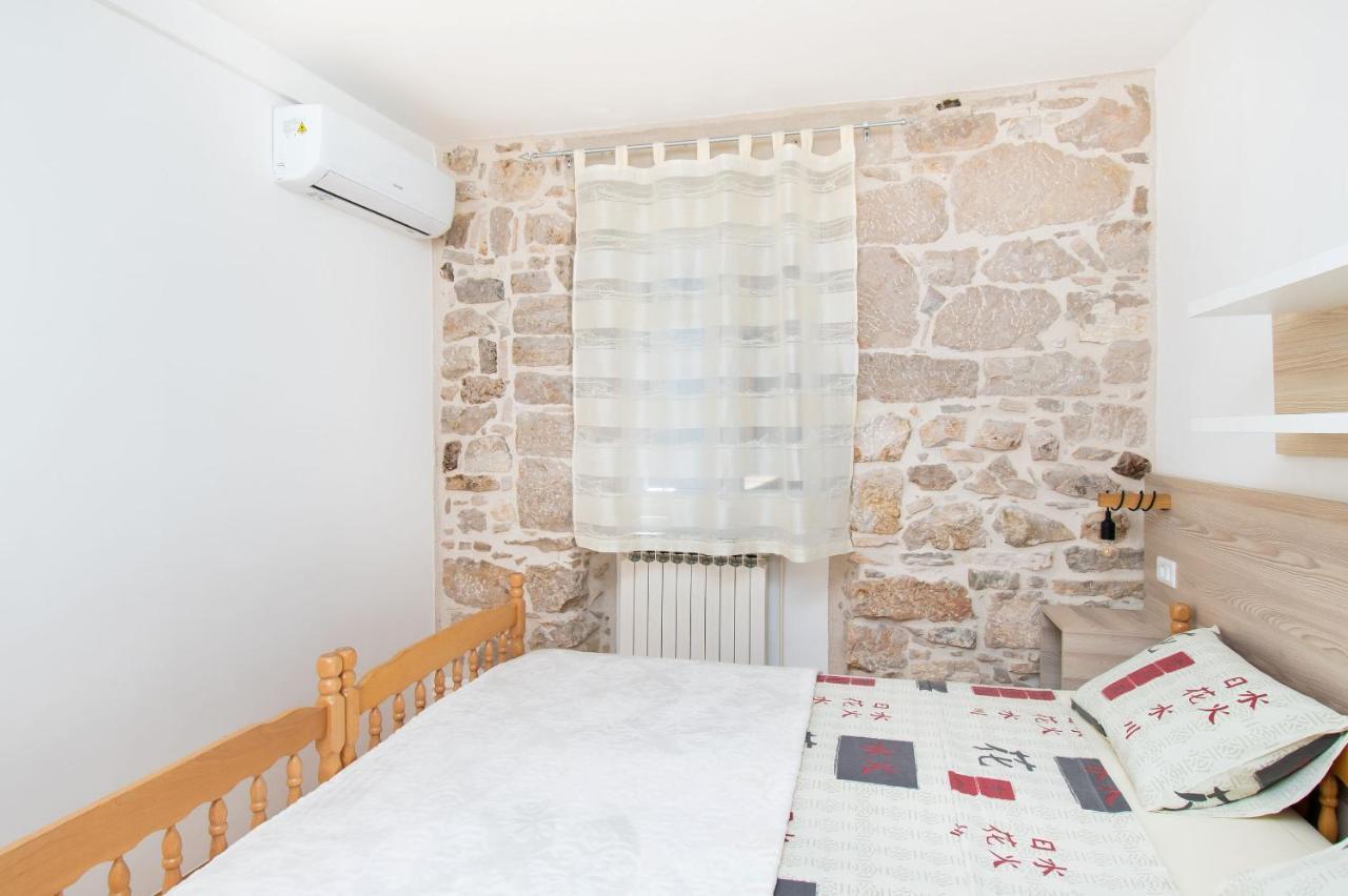Apartment Julija 沃迪切 外观 照片