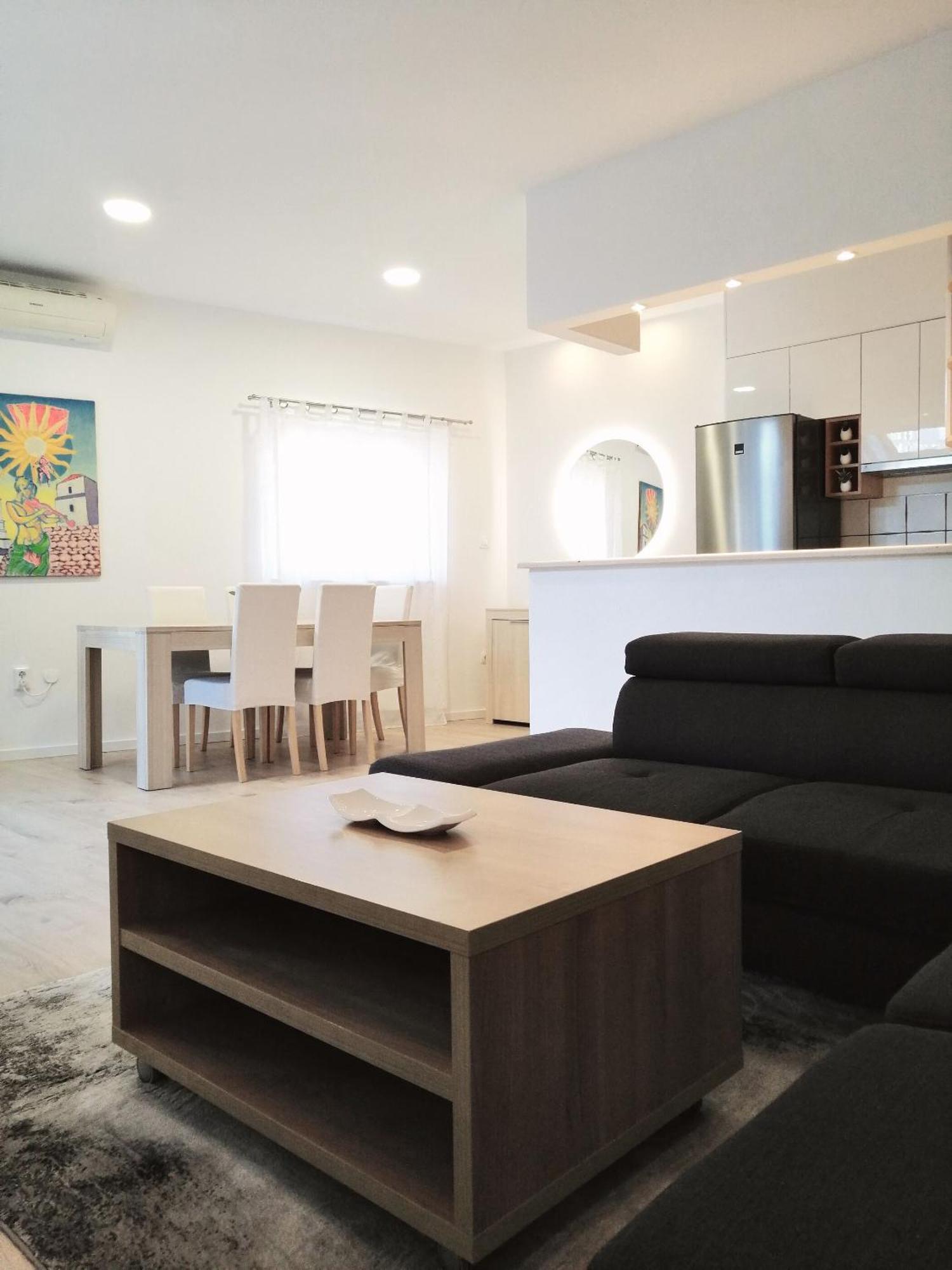 Apartment Julija 沃迪切 外观 照片